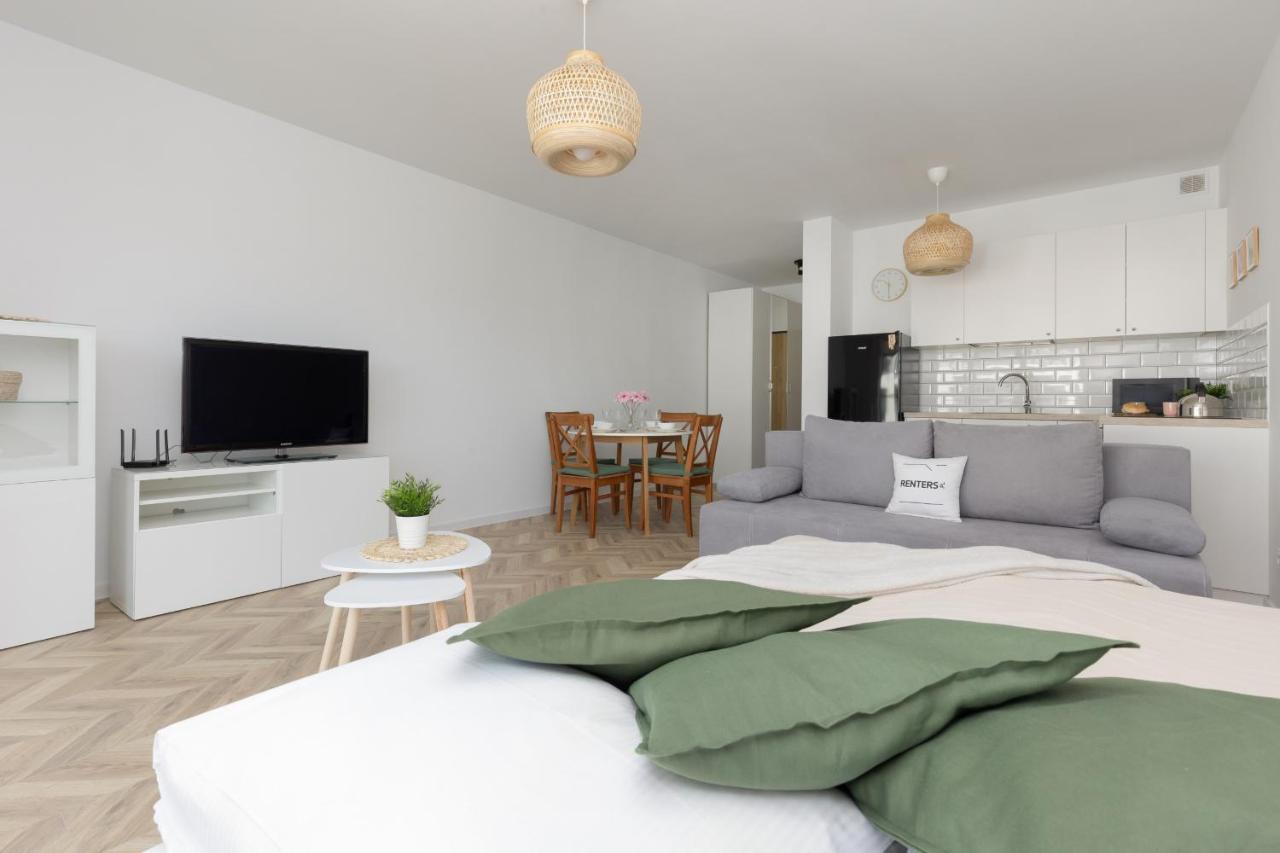 Ursus Sunny Studio For 4 Guests With Parking & Balcony By Noclegi Renters Varşovia Exterior foto